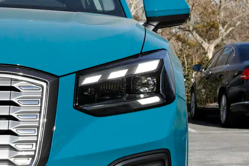 Audi Q2L e-tron