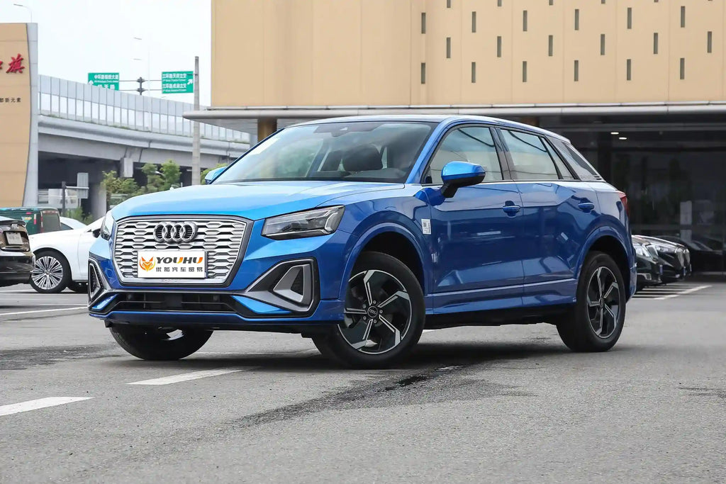 Audi Q2L e-tron